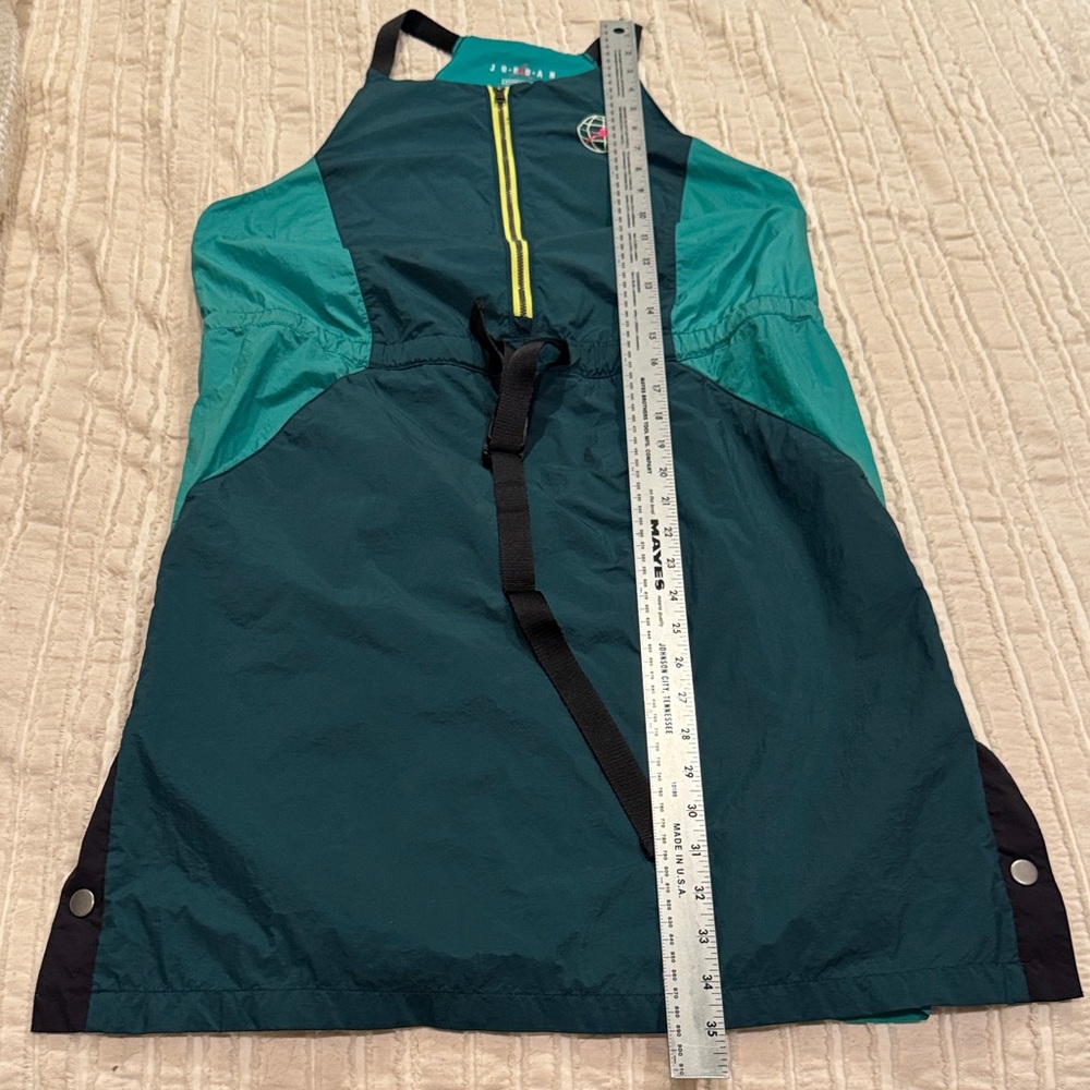 Jordan Winter Utility Women's Dress Size small DD0188-300 Green Block Zip Front - Picture 12 of 13